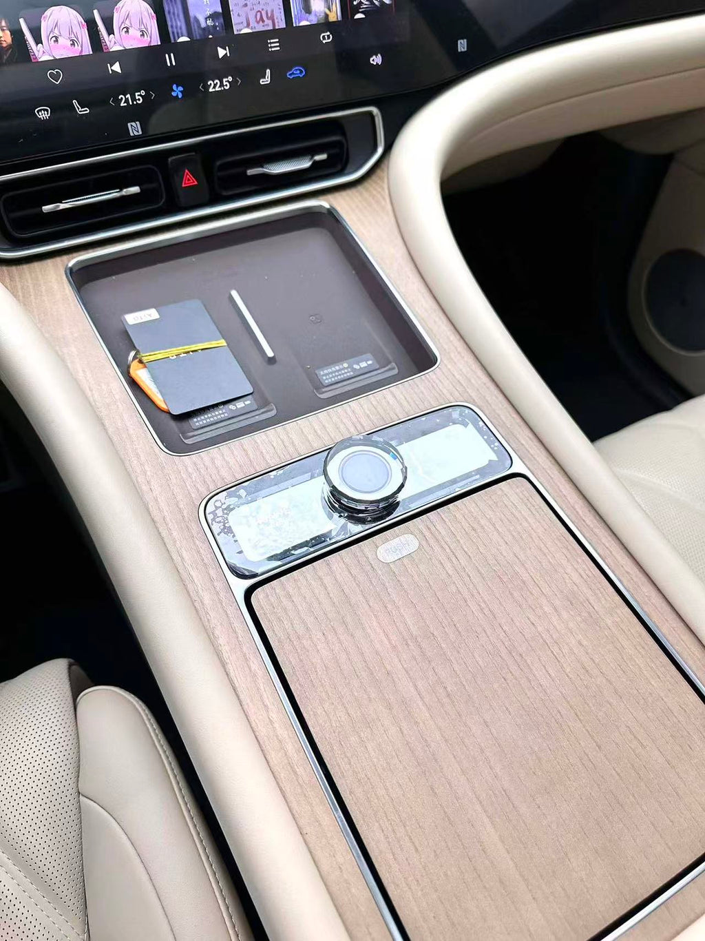 AITO Wenjie M9 2025 Ultra EREV 52kWh — 6-Seat | 8,000km | Zero Claims