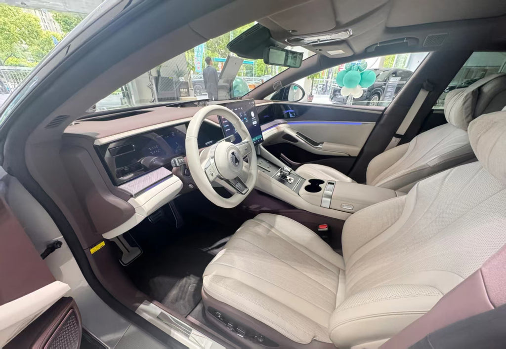 Denza Z9 GT 2024 — 640kW DM-p PHEV | 3.6s 0-100 | Luxury Sport Shooting Brake