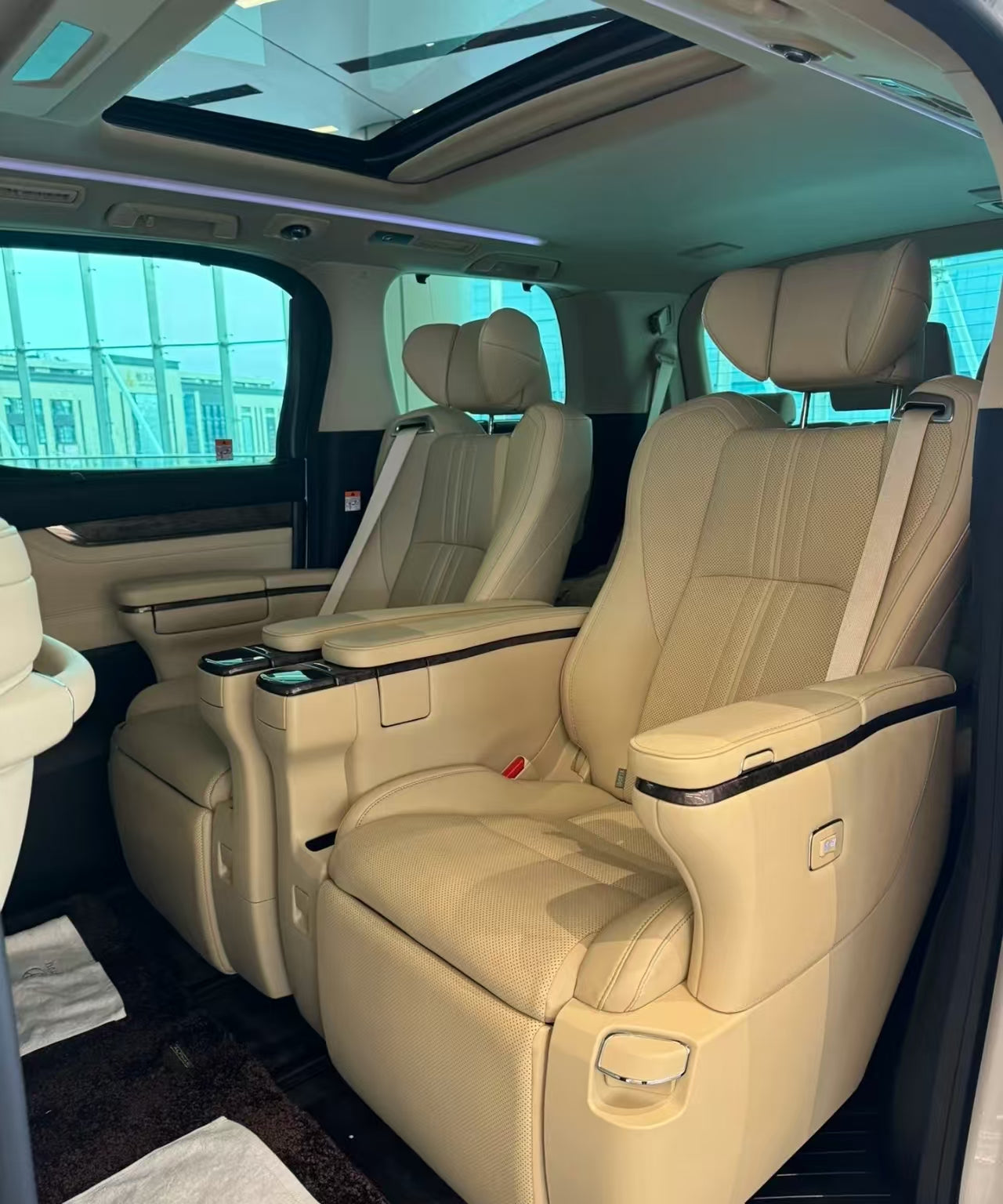 Toyota Alphard 2023 Executive Lounge — 2.5L Hybrid AWD | 7-Seat Luxury MPV